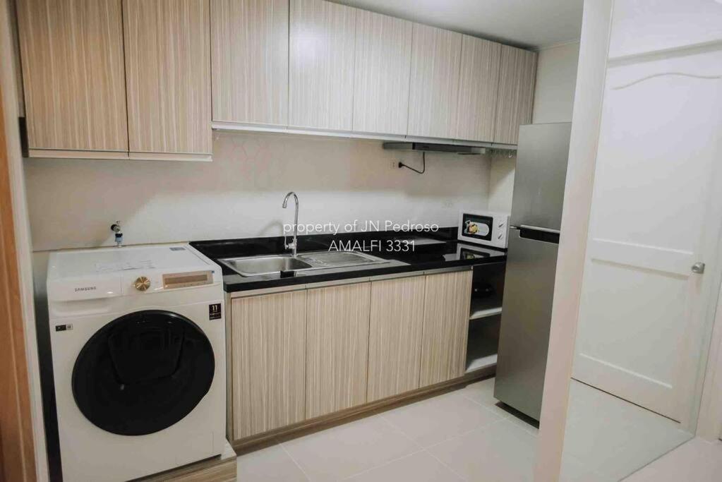 Work-Friendly Mountain-View Condo Near Sm Seaside Cebu Extérieur photo