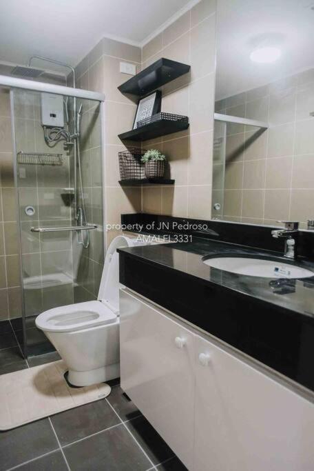 Work-Friendly Mountain-View Condo Near Sm Seaside Cebu Extérieur photo