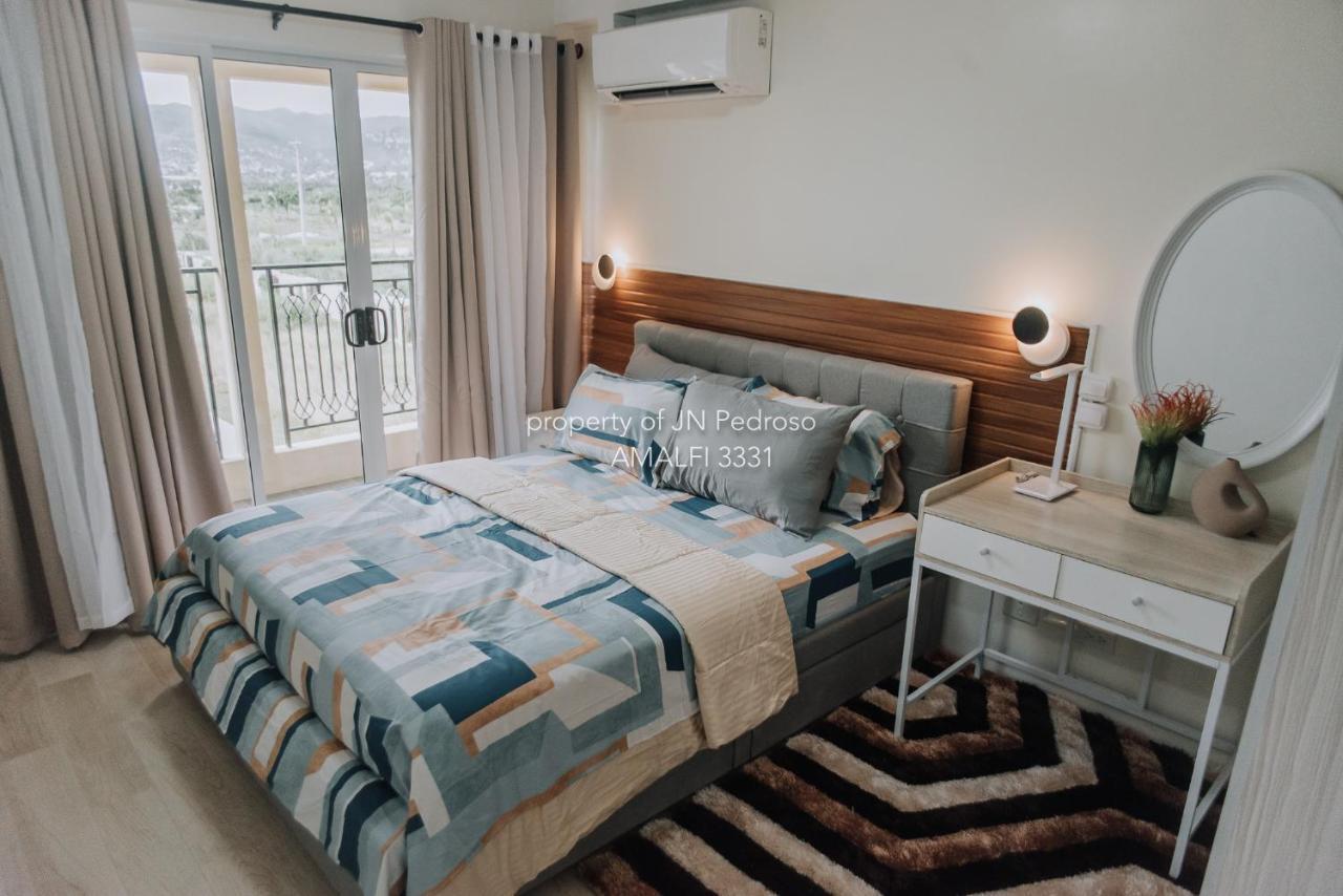 Work-Friendly Mountain-View Condo Near Sm Seaside Cebu Extérieur photo